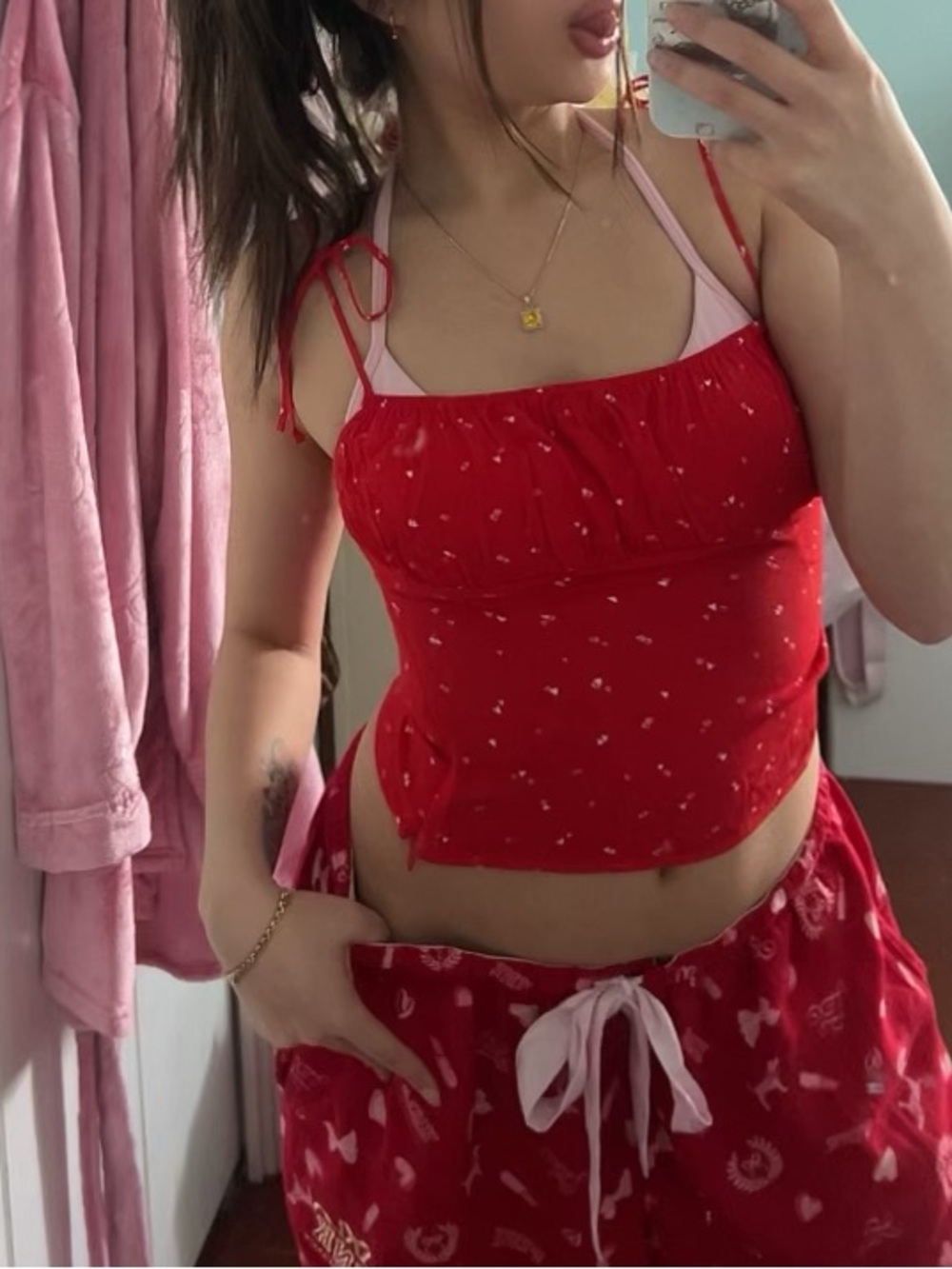 Aritzia Sunday Best Valentines Heart Tank